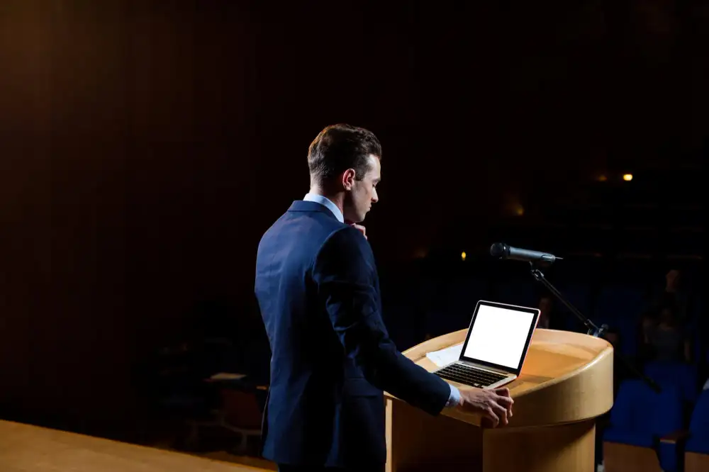 Potential of Immersive Technologies help your Business Grow